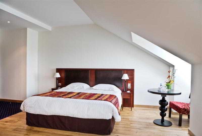 Le Mauritia Hotel Et Spa Порник Стая снимка