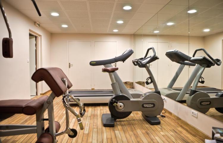 Le Mauritia Hotel Et Spa Порник Съоръжения снимка